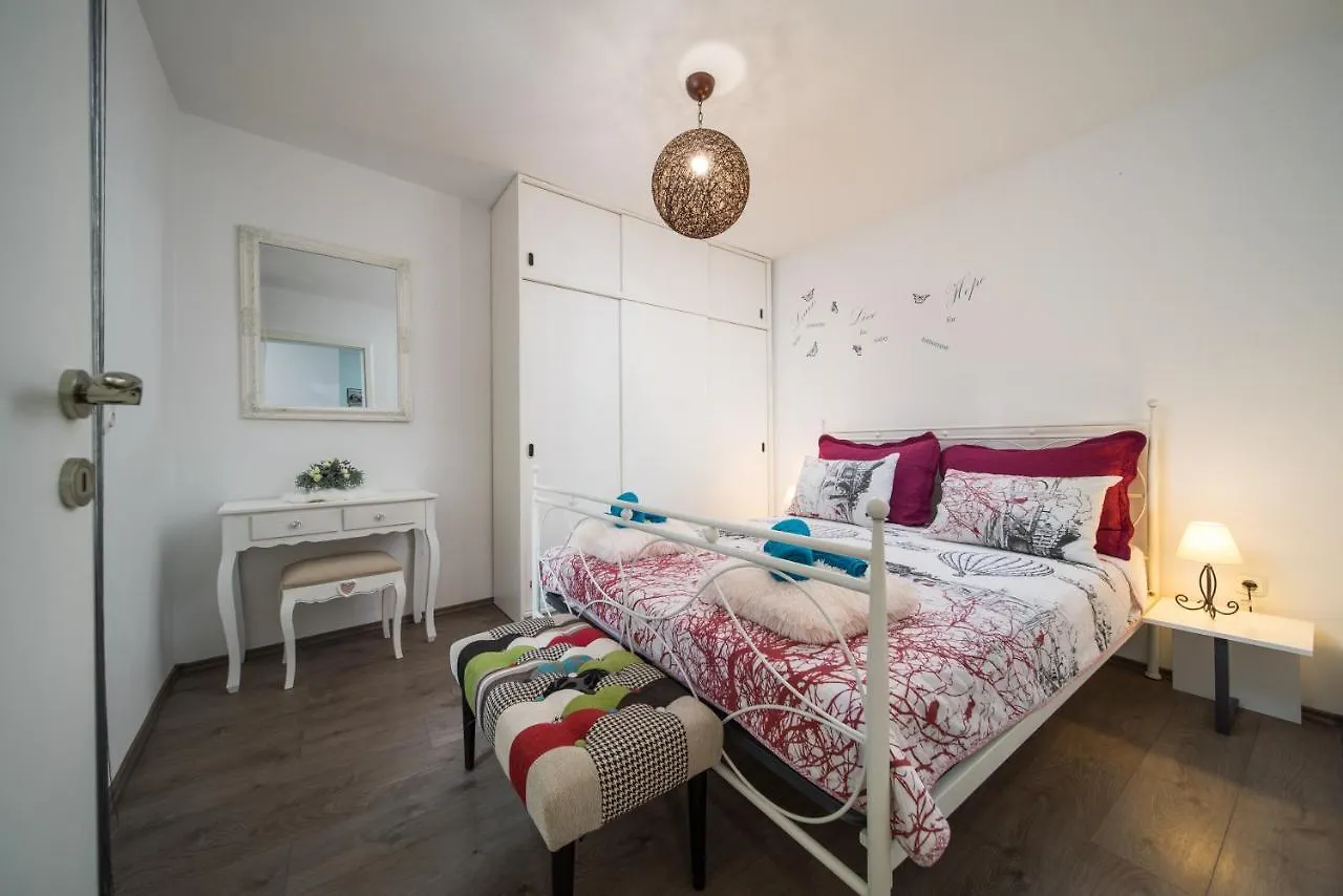 Wild Rose Hotel Split Croatia
